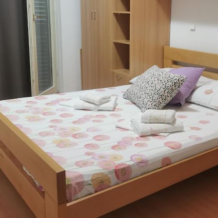 Pine Apartment 赫瓦尔 外观 照片