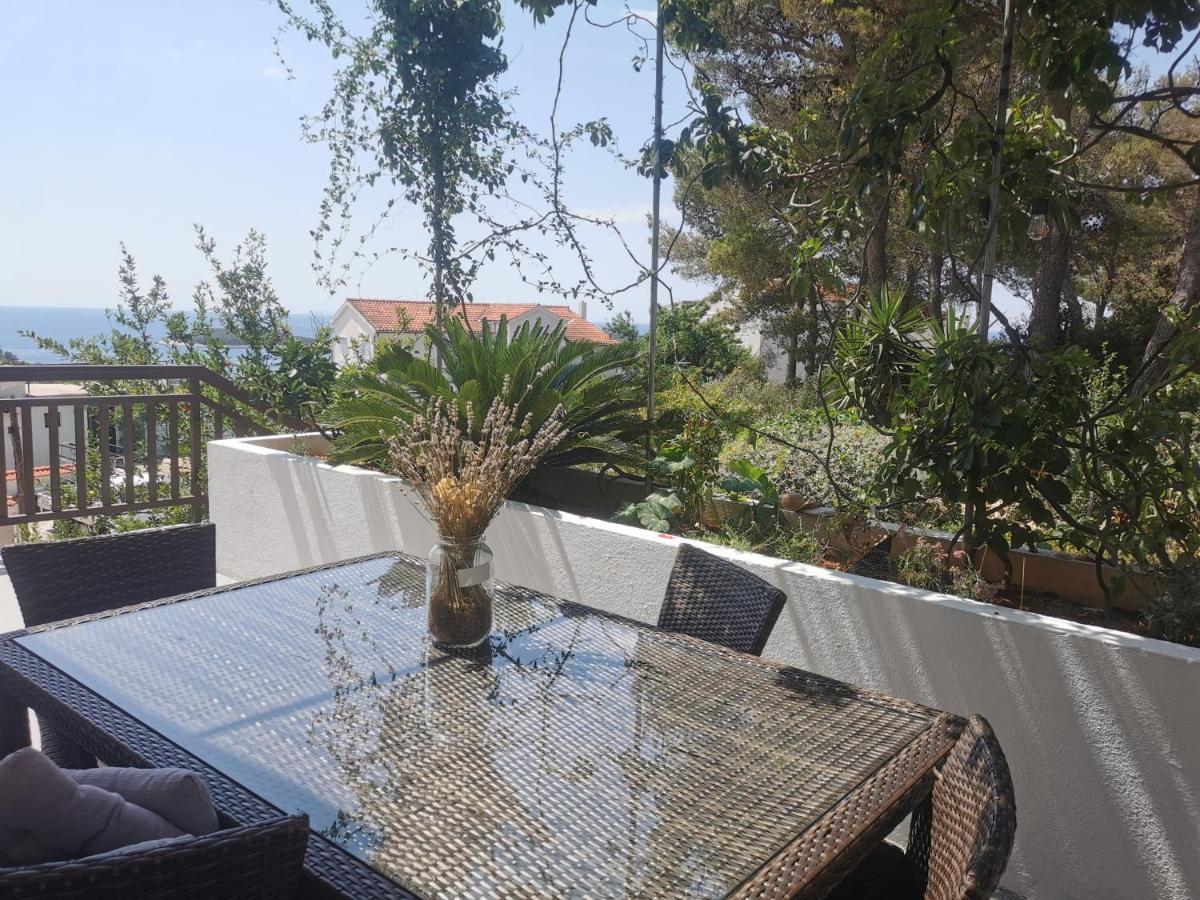 Pine Apartment 赫瓦尔 外观 照片