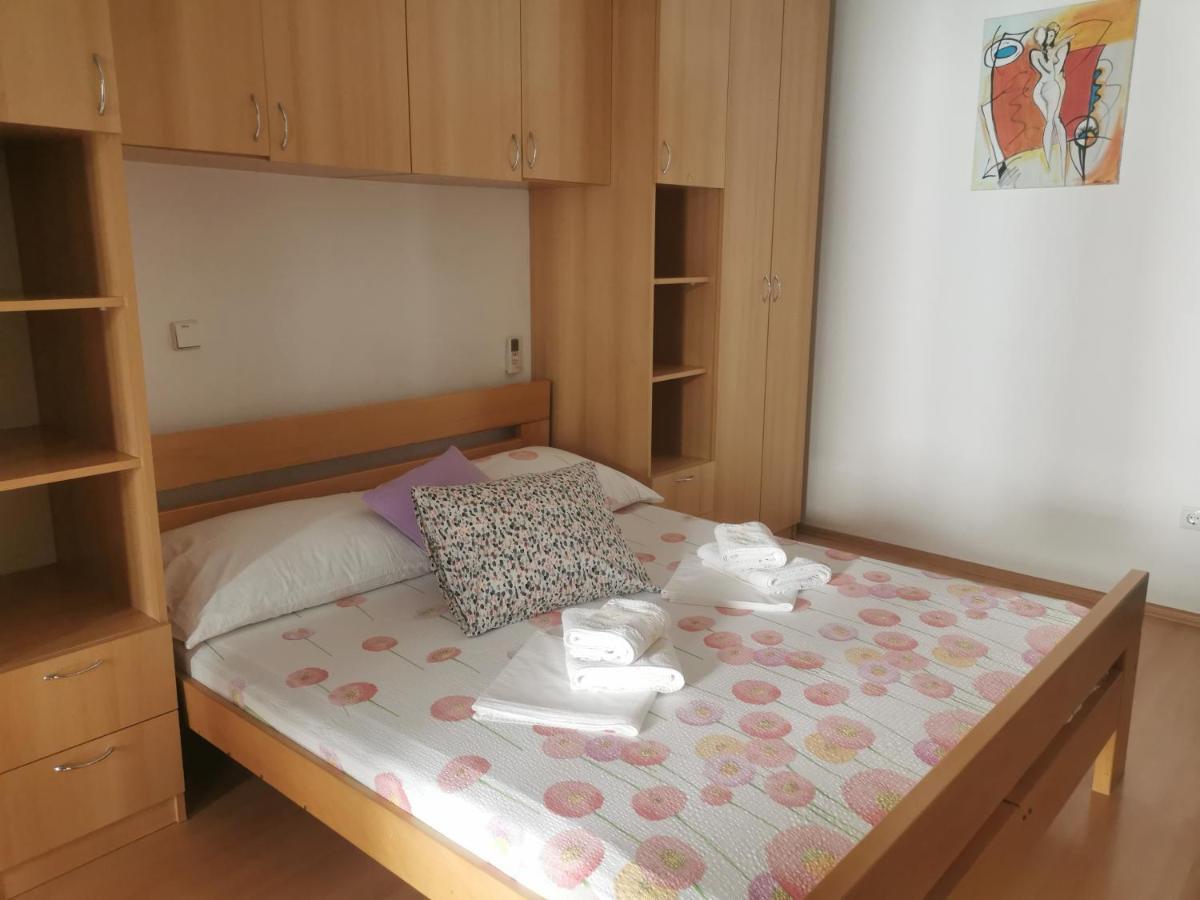 Pine Apartment 赫瓦尔 外观 照片